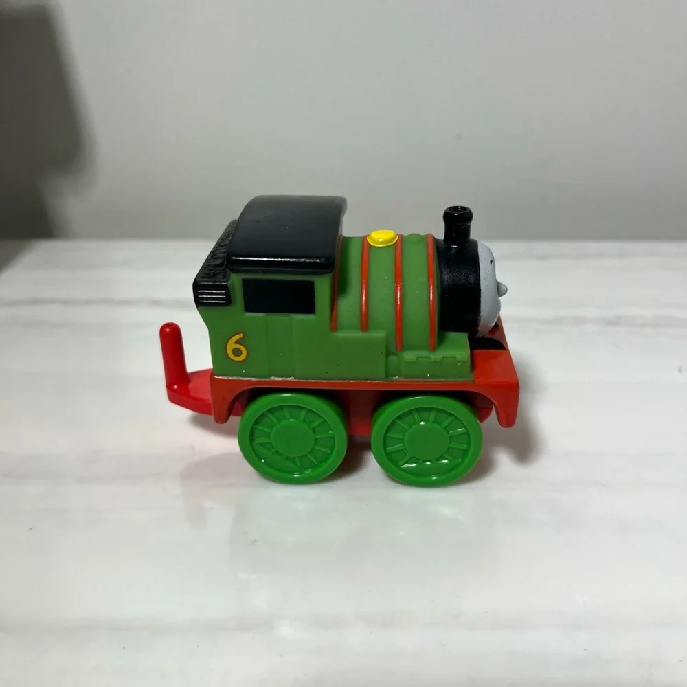 THOMAS & FRIENDS PERCY #6‎ Train Car Engine Toy  2010 Mattel